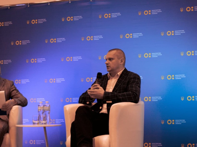 Популяризація науки через підвищення престижу професії вченого та єдина вебплатформа для українських дослідників – підсумки брифінгу “Говоримо про науку!”