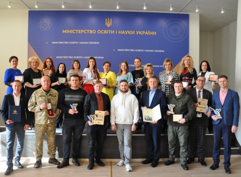 Учитель року — у МОН нагородили переможців і лауреатів конкурсу