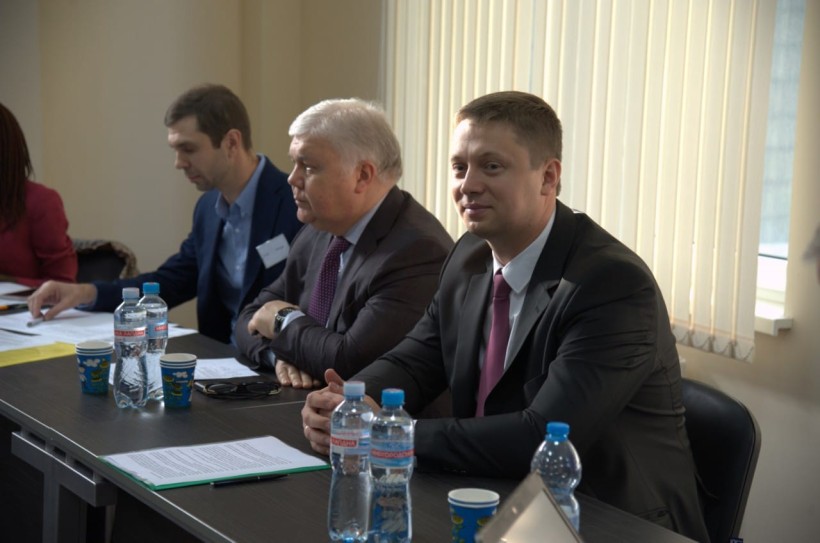 "Попри те, що Росія завдала критичних втрат нашій морській науці, сьогодні ми "однією мовою" говоримо з провідними країнами про проблеми Світового океану та спільно шукаємо їх рішення" - очільник директорату науки Дмитро Чеберкус