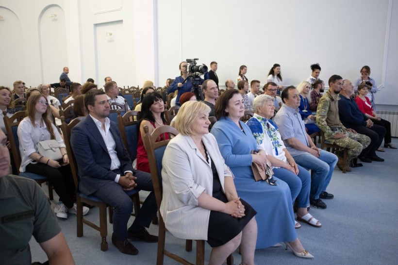 Відбулося нагородження переможців Всеукраїнського освітньо-методологічного відбору «РодовідУчитель – 2022»