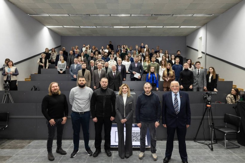 В Україні відбувся діалог щодо відновлення інфраструктури країни з урахуванням безбар’єрності