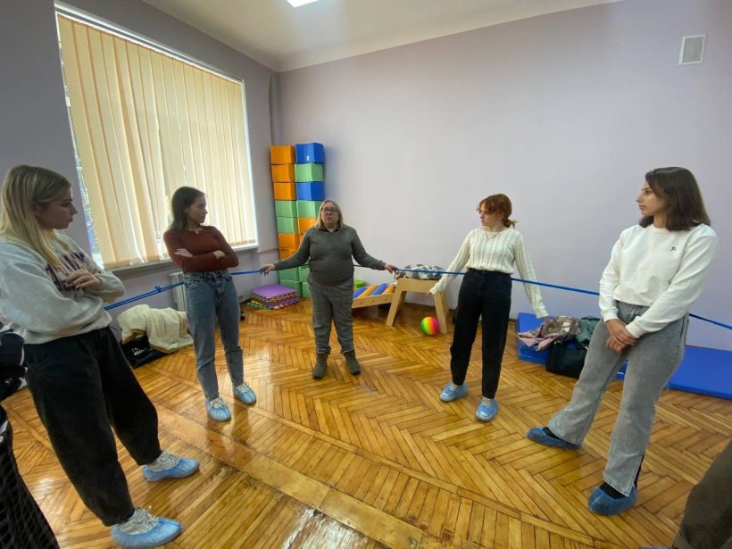 «Студентські студії»: студенти Одещини ознайомилися з особливостями роботи з дітьми з ООП