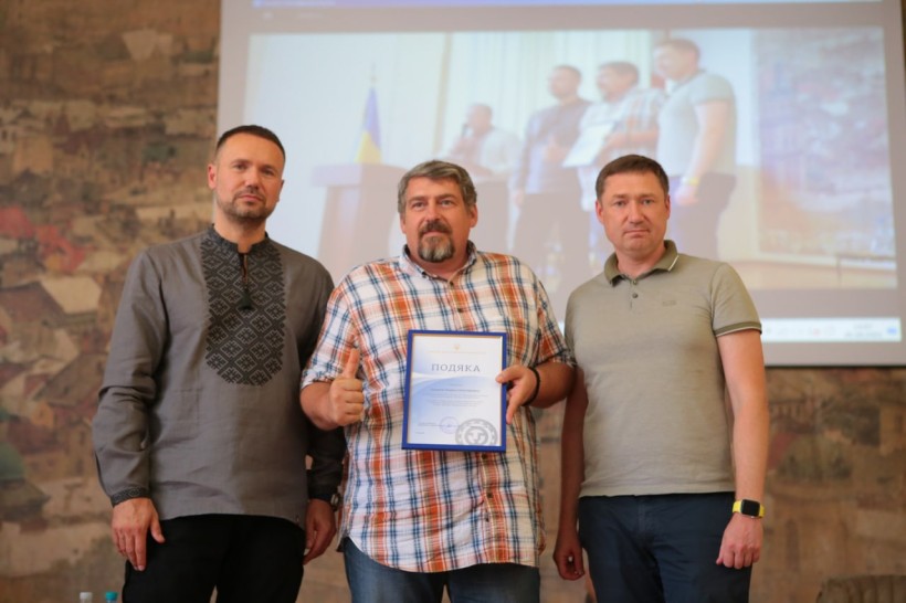 Ніхто не має права забрати в української молоді освіту, – Сергій Шкарлет