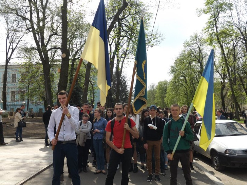 ЖНАЕУ приєднався до «Рекорду доброти» на підтримку онкохворих дітей