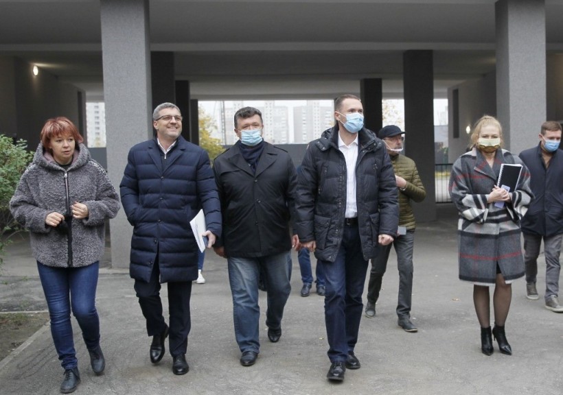 Сергій Шкарлет відвідав у Києві реконструйовану гімназію № 315