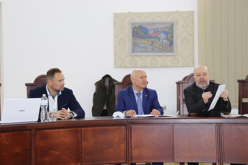 Сергій Шкарлет обговорив з науково-педагогічним колективом та студентами Острозької академії питання розвитку вищої освіти