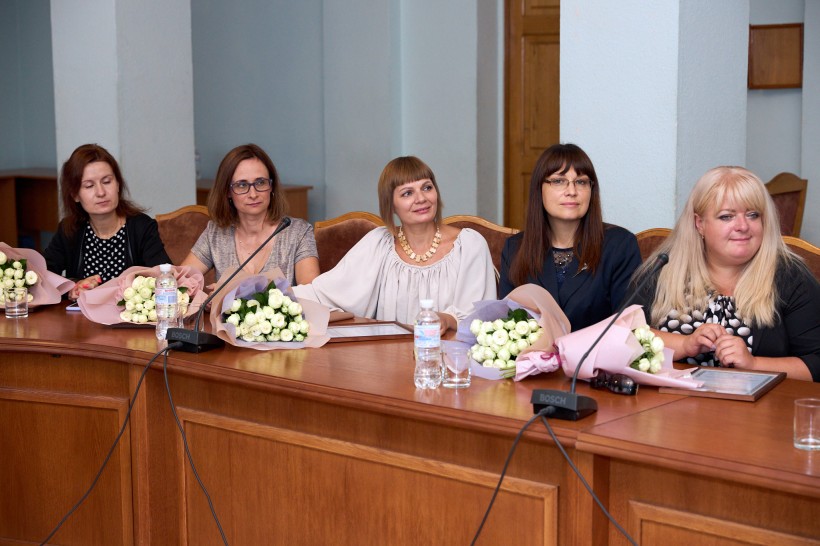 У МОН відзначили освітян та науковців за високий професіоналізм
