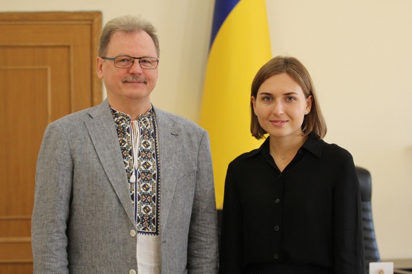 Освітній омбудсмен щомісяця зустрічатиметься з Міністром, аналізуватиме найбільш розповсюджені та нагальні проблеми, пропонуватиме рішення, - Міністр Ганна Новосад зустрілася з Сергієм Горбачовим