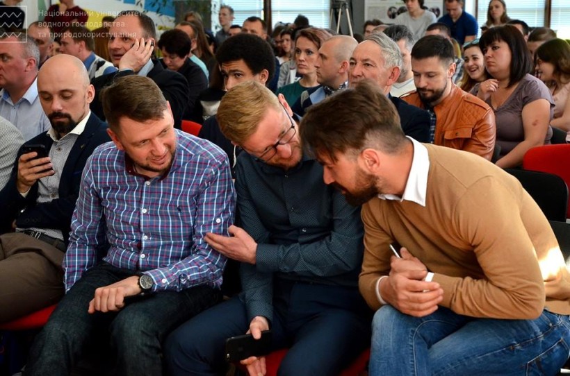 Розробка геопорталів та мобільних додатків: у НУВГП відкрили освітній центр, де студенти зможуть реалізувати проект або стартап разом з ІТ-фахівцями