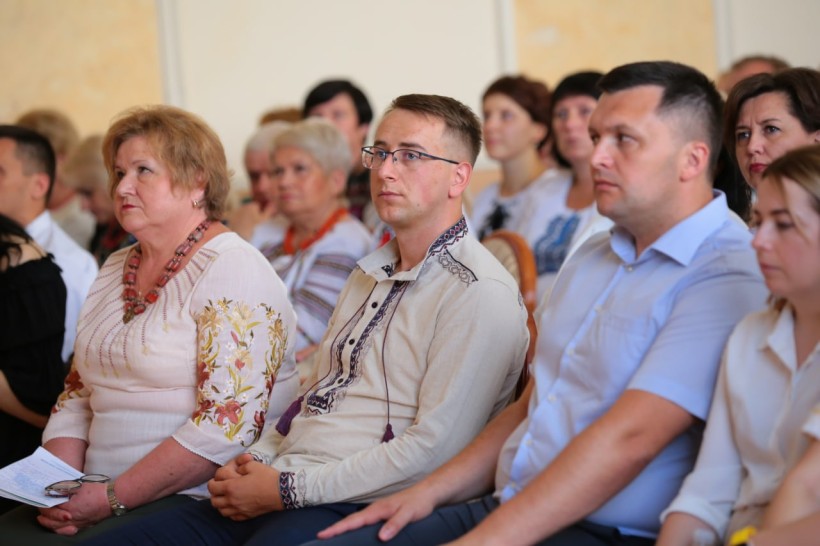Ніхто не має права забрати в української молоді освіту, – Сергій Шкарлет