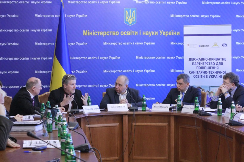 Профтехосвіта має стати привабливішою для учнів та забезпечувати їх роботою з гідною зарплатнею