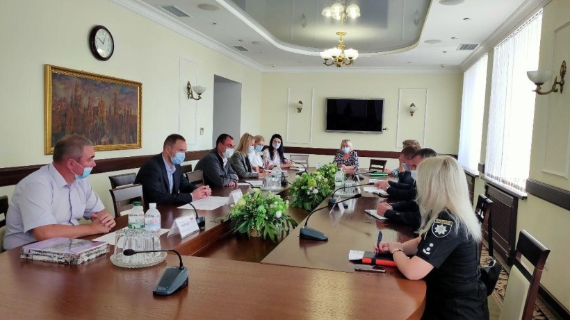 Т.в.о. Міністра відвідав одну зі шкіл у Кривому Розі