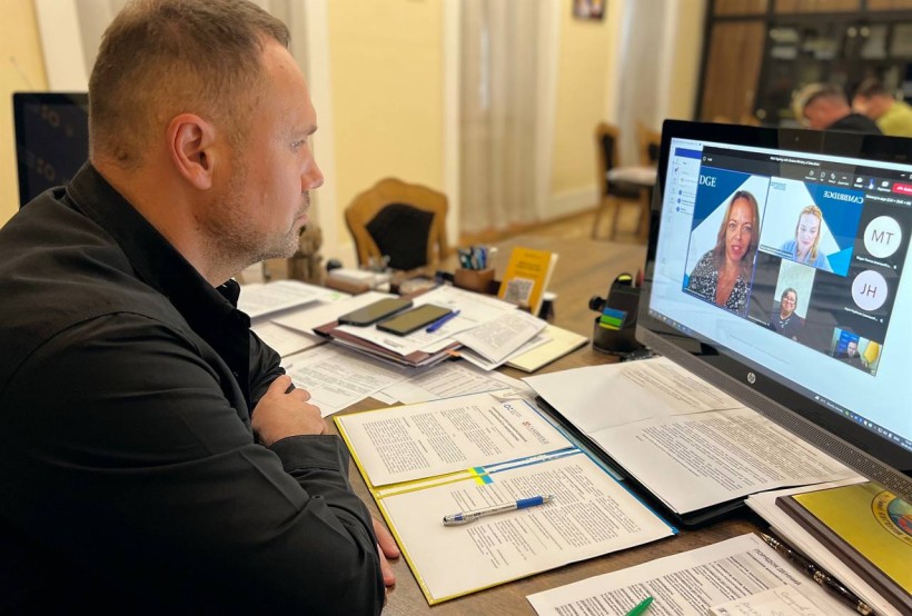 МОН і Кембриджський університет підписали угоду про трансформацію освіти для українських дітей, які вимушено перебувають за межами країни