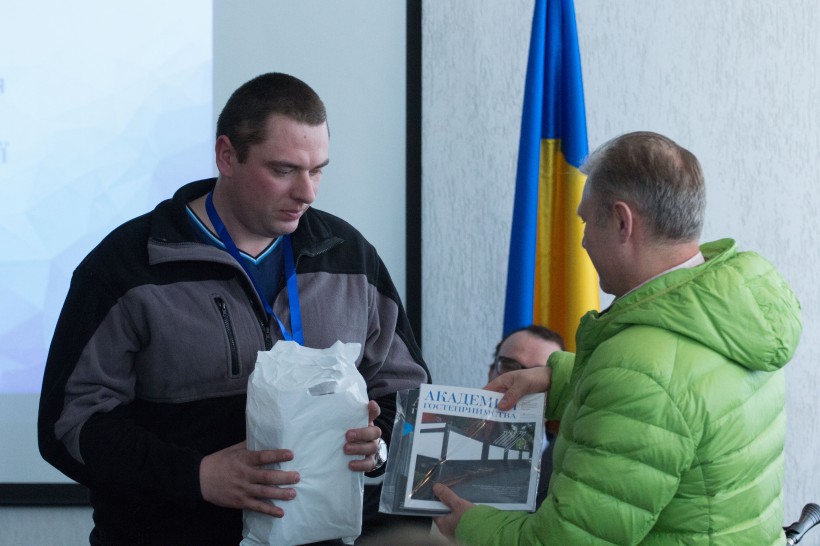 Вивчати озонову діру, магнітне поле та пінгвінів – на станцію Академік Вернадський їде 23-я Українська антарктична експедиція