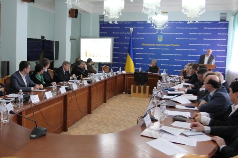 Сергій Квіт: Міністерство здійснило необхідні заходи для видання нових підручників
