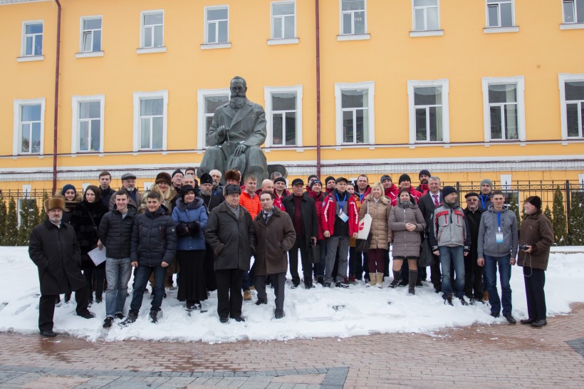 Вивчати озонову діру, магнітне поле та пінгвінів – на станцію Академік Вернадський їде 23-я Українська антарктична експедиція