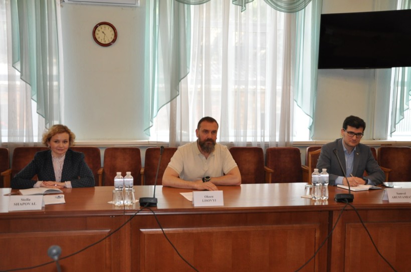 Оксен Лісовий, міністр освіти і науки України, провів робочу зустріч із Арадом Бенкьо, Надзвичайним і Повноважним Послом Австрійської Республіки в Україні