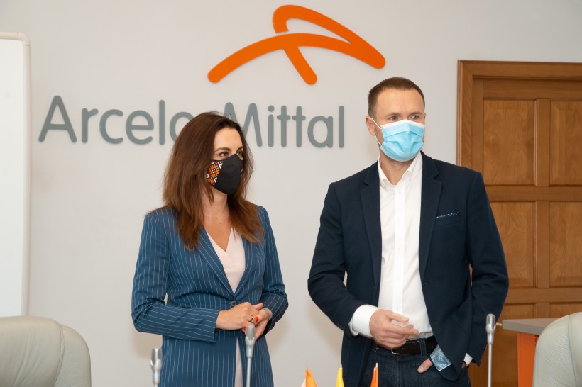Проєкт «Нова фабрика» є вдалим прикладом упровадження дуальної освіти, – Сергій Шкарлет під час відвідування ПАТ «АрселорМіттал Кривий Ріг»