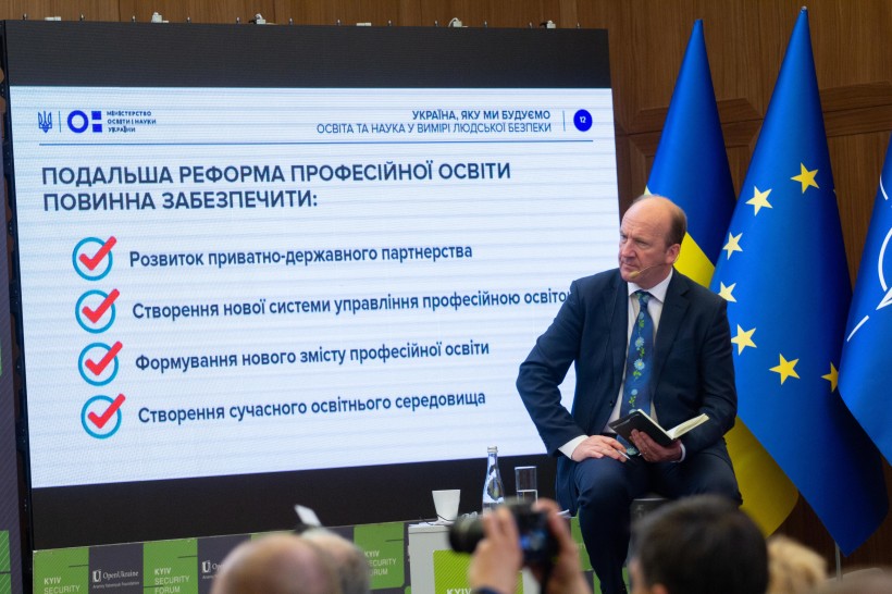 Лілія Гриневич: ми робимо реформи в сферах освіти та науки, бо для безпеки в сучасному світі військової сили недостатньо, потрібен людський капітал