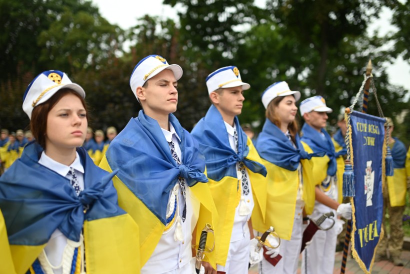 Найкращим знавцям дисципліни «Захист України» вручили обласні почесні відзнаки