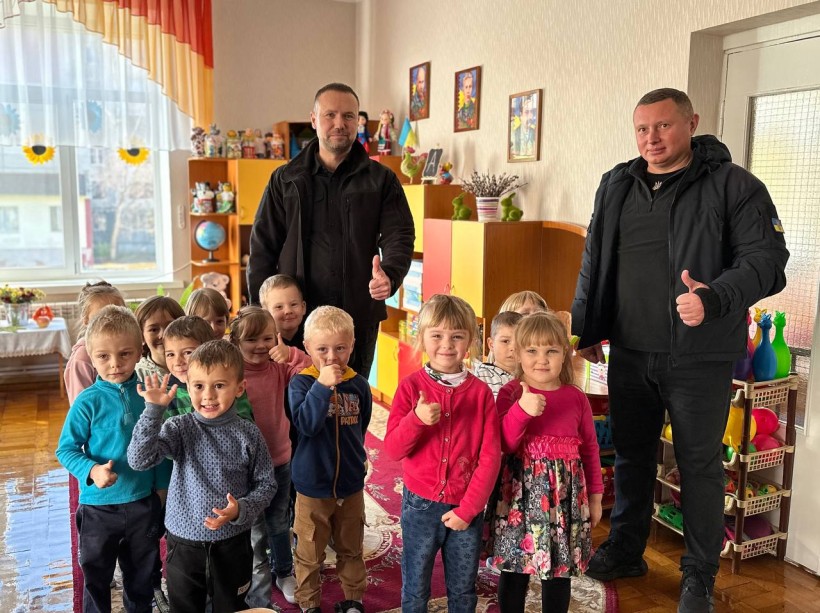 Сергій Шкарлет відвідав заклади освіти у Волинській області