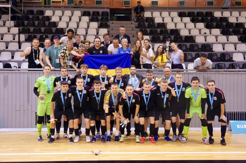 Комітет з фізичного виховання та спорту МОН України