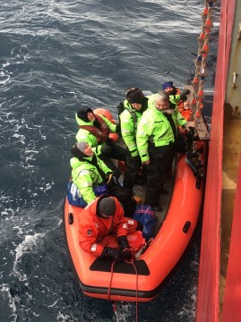 «Ноосфера» перезмінила польську антарктичну експедицію замість російського судна