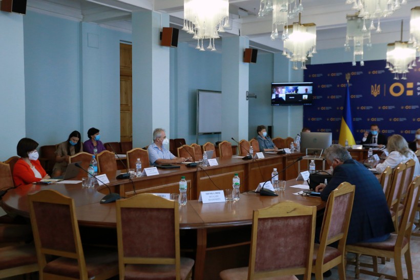 Відбулось засідання Атестаційної колегії МОН: частина учасників долучилась онлайн