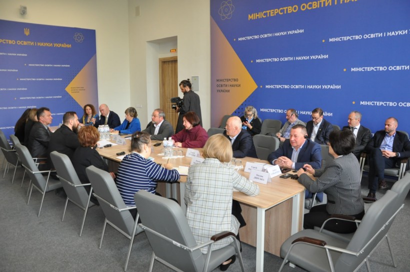 Відбулася зустріч Оксена Лісового з делегацією Всесвітньої федерації профспілок «Інтернаціонал освіти»