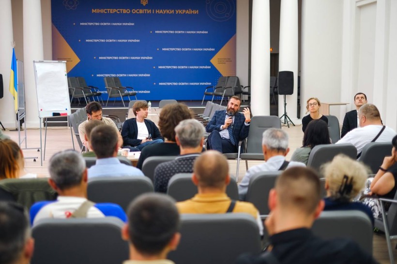 81 тренер готовий навчати вчителів оновленого предмета «Захист України»