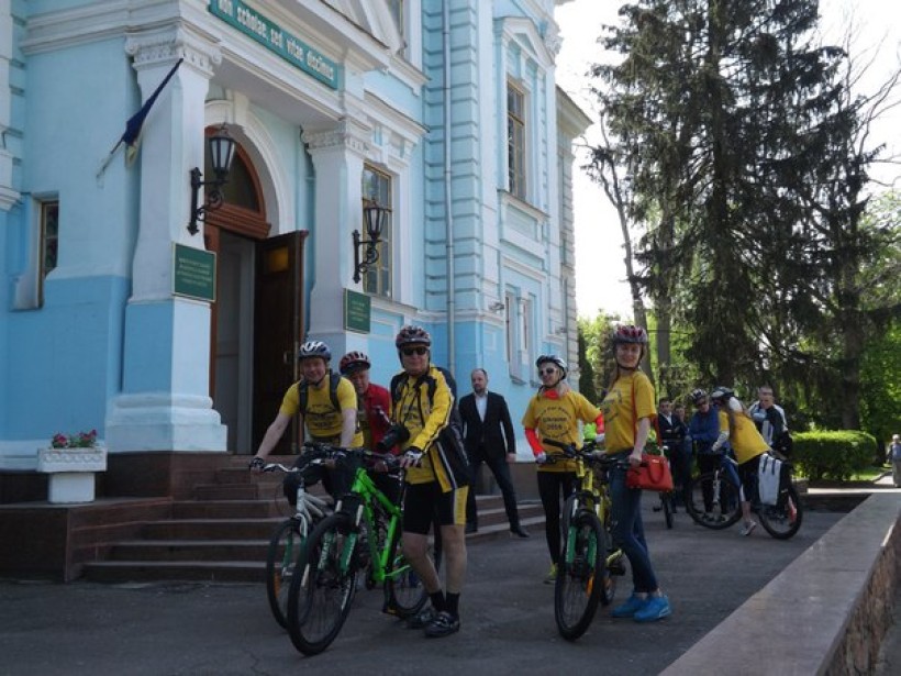 Голова руху «Bike for Peace» відвідав ЖНАЕУ