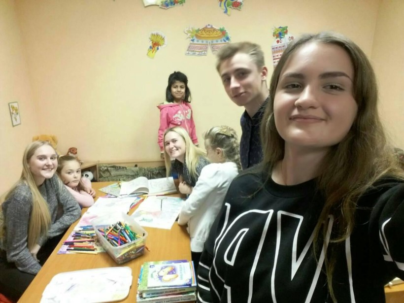 Студенти УІПА провели благодійну акцію “Подаруй книгу дітям”