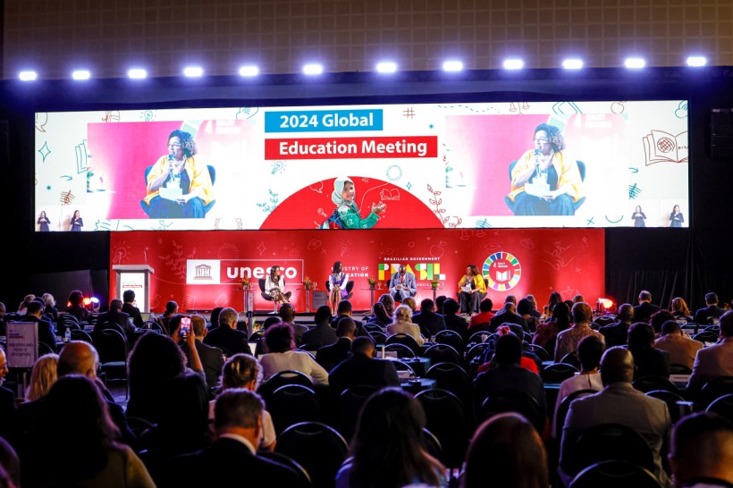 Advocating for the needs of Ukrainian education at the Global Education Meeting