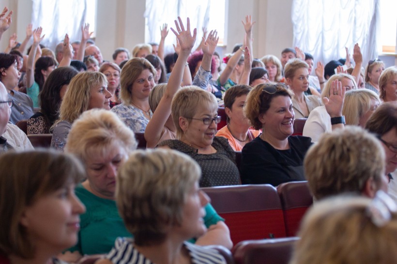 134 школи пропілотували новий Держстандарт початкової освіти НУШ з іноземних мов: діти не втрачають мотивації до навчання, вчителі інакше ставляться до роботи, але потрібен подальший супровід