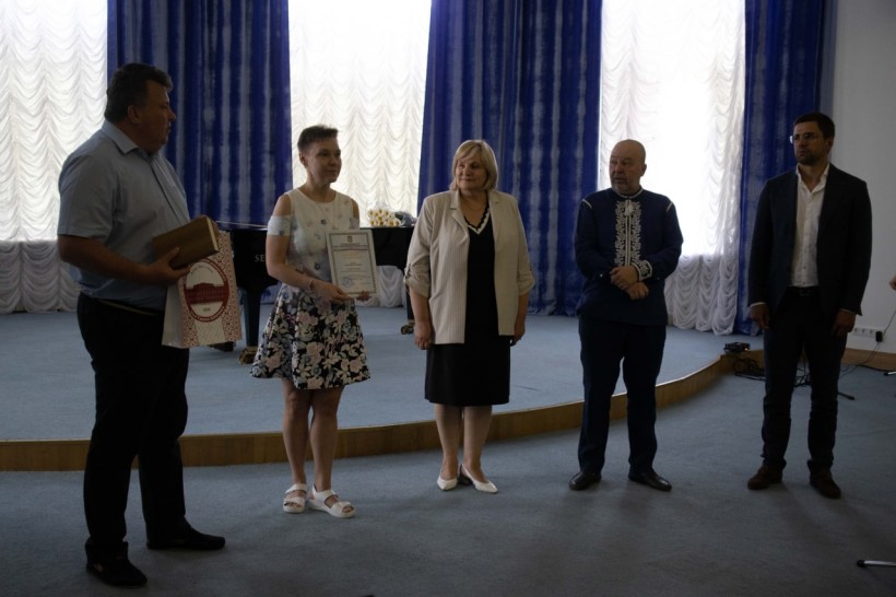Відбулося нагородження переможців Всеукраїнського освітньо-методологічного відбору «РодовідУчитель – 2022»