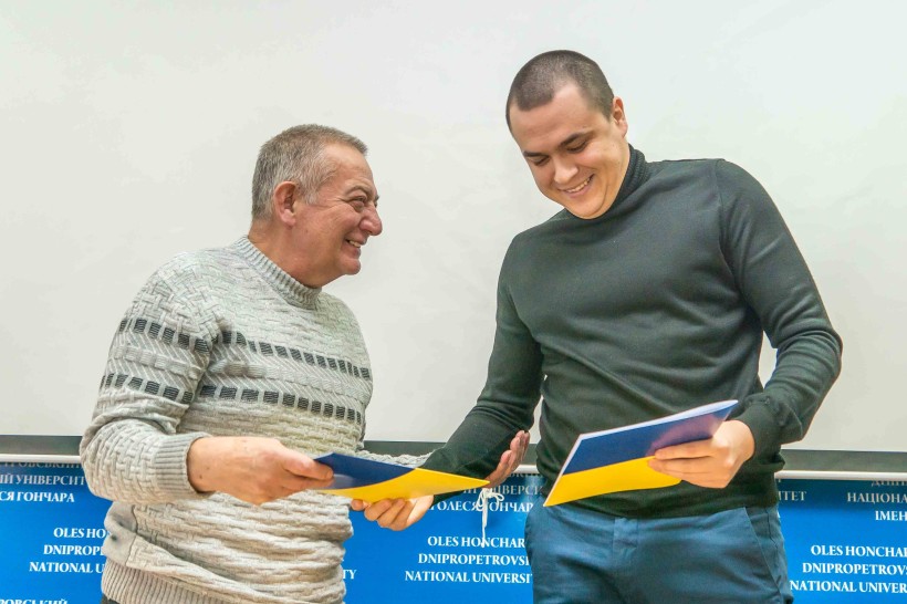 Фахівці ІТ-компаній проводитимуть практичні заняття та лекції для студентів ДНУ