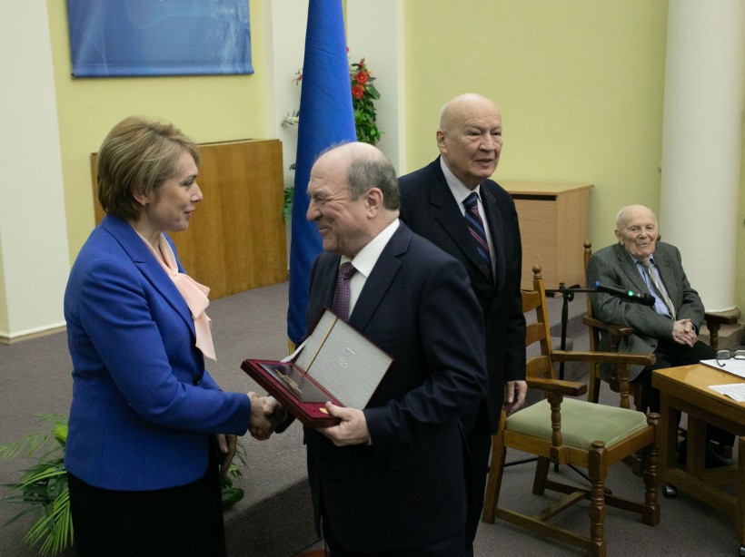 14 проектів українських науковців отримали найвищу відзнаку країни у своїй сфері – Державну премію України в галузі науки і техніки