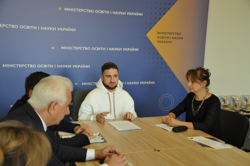 Учитель року — у МОН нагородили переможців і лауреатів конкурсу