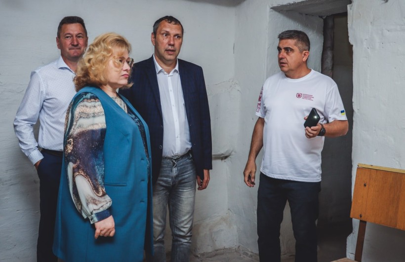 Держсекретар МОН України оглянув укриття закладів освіти Волині та обговорив підготовку до навчального року з їхніми колективами