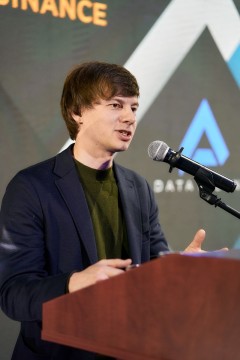 НУФВСУ презентував перший в Україні освітньо-дослідницький інструмент на базі ШІ