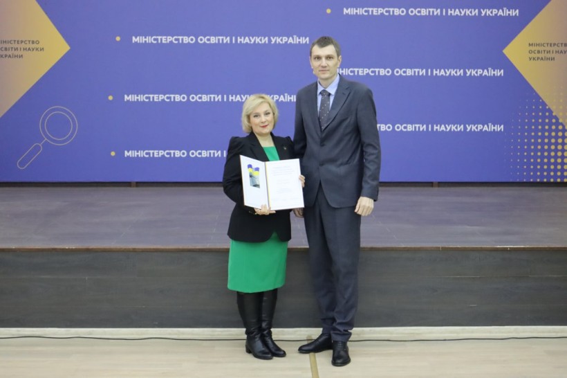 У МОН нагородили лауреатів Премії КМУ за розроблення і впровадження інноваційних технологій