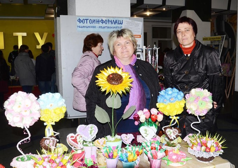 У ХНТУ провели благодійний ярмарок для допомоги місцевій лікарні