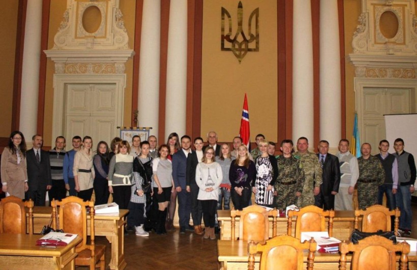 У Львівській політехніці завдяки освітньому проекту “Україна-Норвегія” відбувся випуск слухачів курсів перепідготовки звільнених у запас українських воїнів