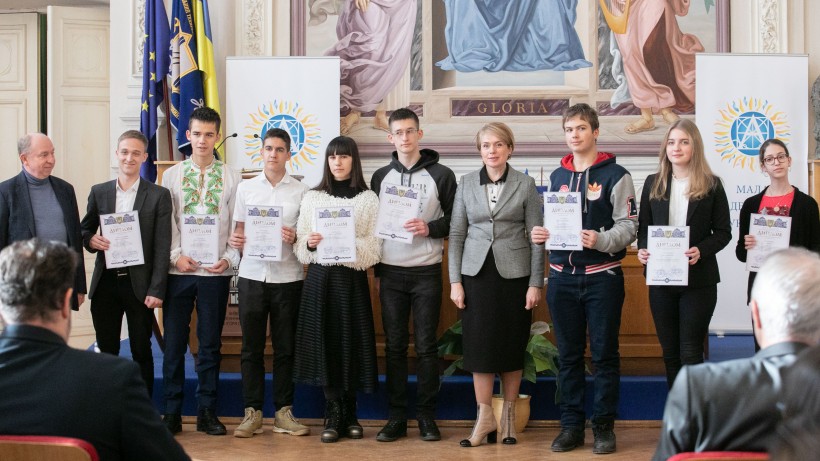 Міністр занепокоєна, що молоде покоління втрачає наполегливість і терпіння – з виступу Лілії Гриневич перед лауреатами стипендії Президента України