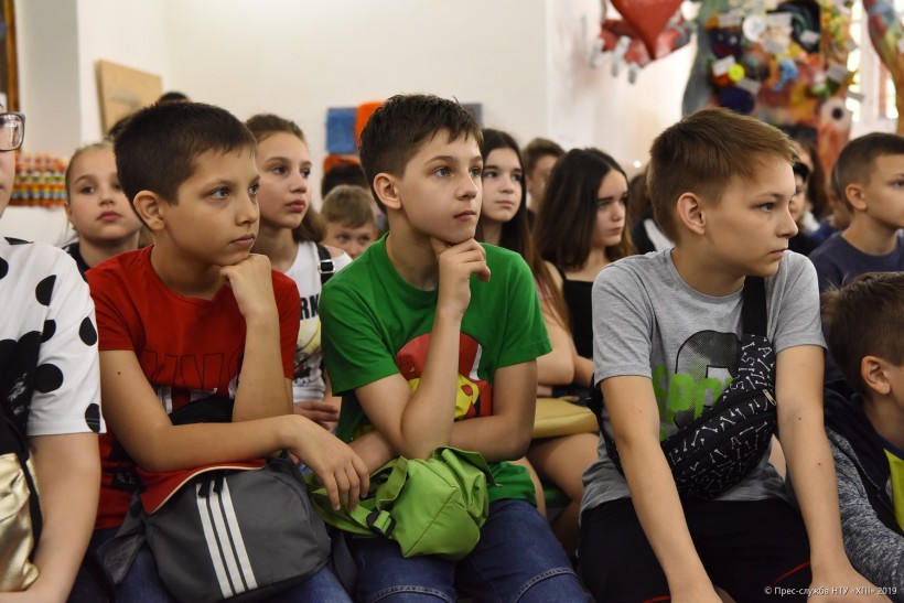 Більш як 700 учасників долучилося до фестивалю науки в ХПІ, де працювало 30 дослідницьких локацій