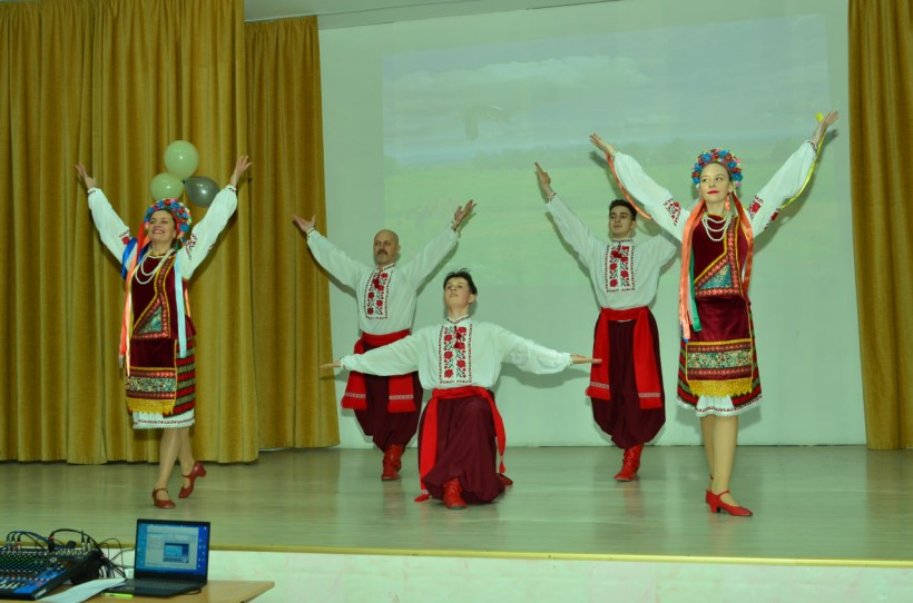 Заступниця Міністра освіти і науки відвідала національно-патріотичний захід в Ірпінському ліцеї, який було пошкоджено під час активних бойових дій
