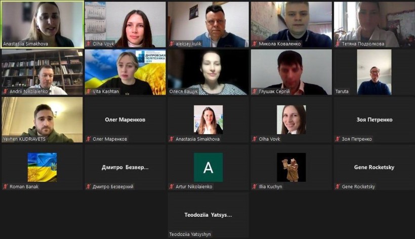 Розвиток ракетно-космічної галузі: відбувся круглий стіл молодих учених