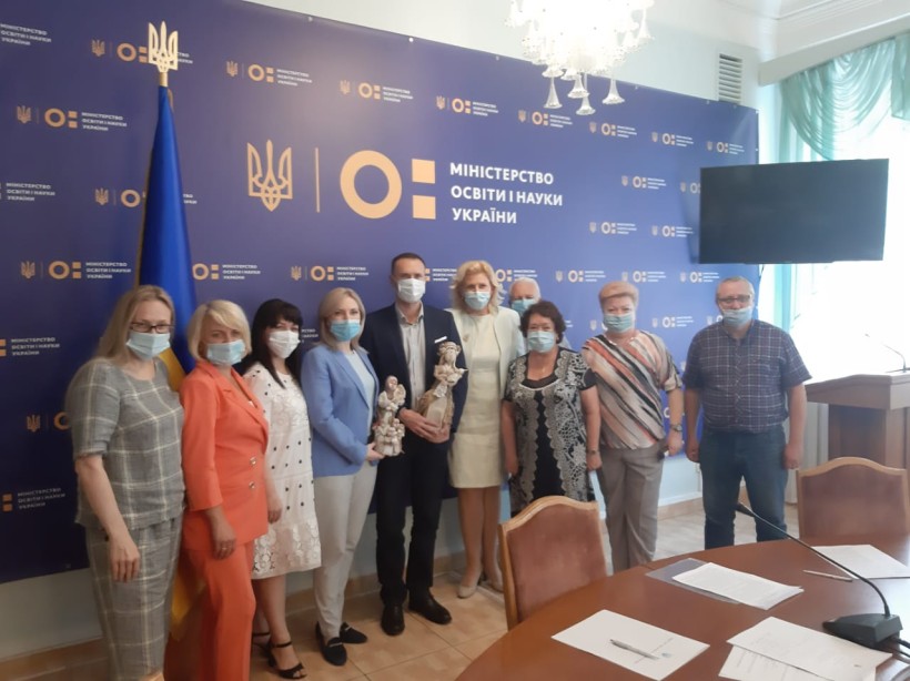 Т.в.о. Міністра освіти і науки Сергій Шкарлет провів робочу зустріч із представниками міжнародної асоціації позашкільної освіти