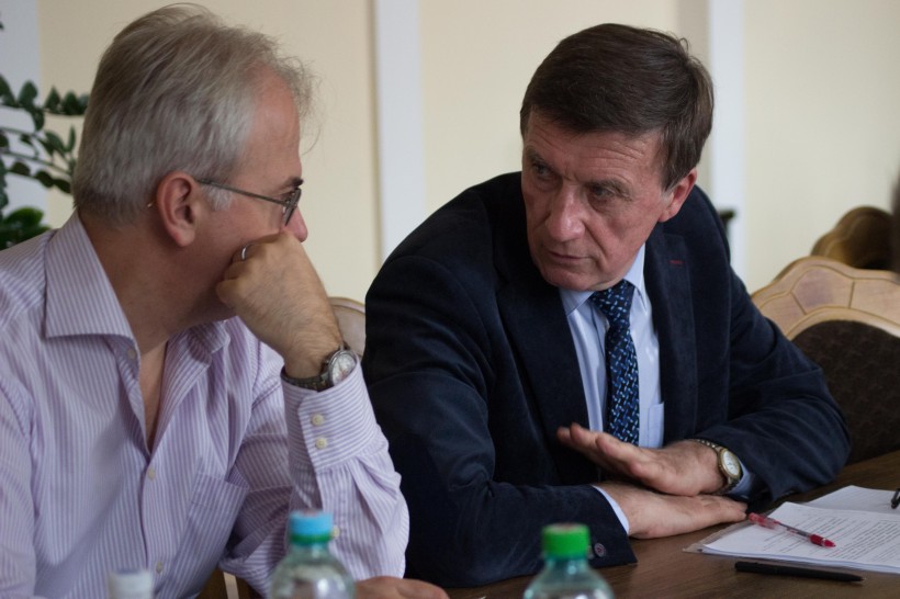 Нацрада науки і технологій зосередиться на запуску Нацфонду досліджень, атестації наукових установ та впорядкує правила отримання наукових ступенів