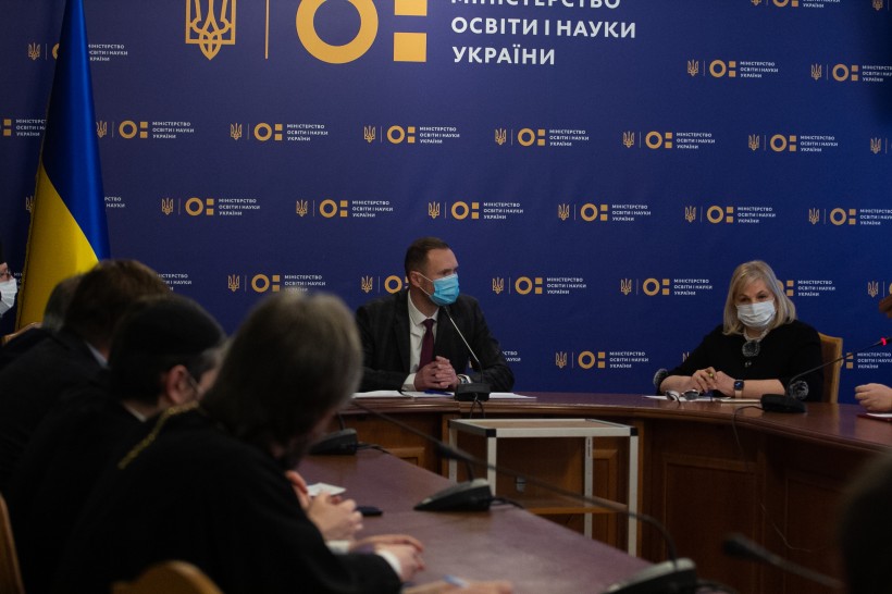 МОН завжди відкрите до діалогу з Всеукраїнською Радою Церков і релігійних організацій, – Сергій Шкарлет